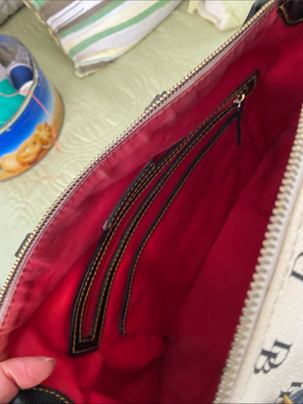 Dooney & Bourke Black & White Logo Monogrammed Satchel bag - Picture 12 of 12